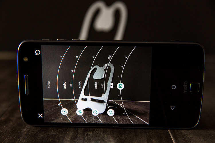 Prueba de campo: cámara con zoom Hasselblad y teléfono inteligente Moto Z