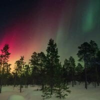 Smartphone Photography Northern Lights Red Tones 1024x683